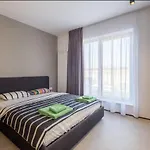 City Apartments - Mall Of Sofia & Metro Station