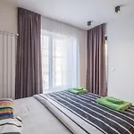 City Apartments - Mall Of Sofia & Metro Station