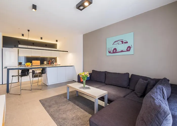 City Apartments - Mall Of Sofia & Metro Station